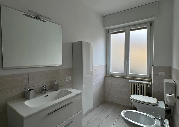 The Lighthouse - אאוסטה